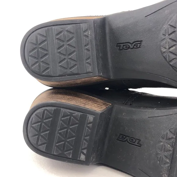 Teva Foxy Black Leather Ankle Boots 11