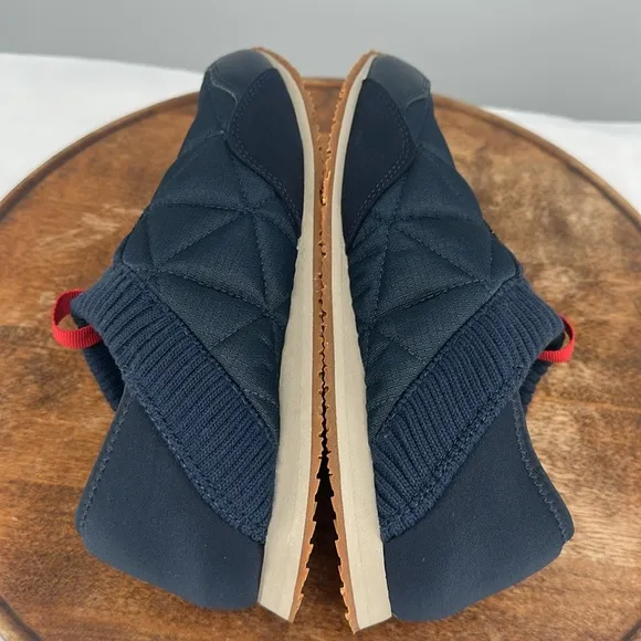 Teva Shoes Wm 8 ReEmber Blue Slip On Indoor Outdoor Camp Booties