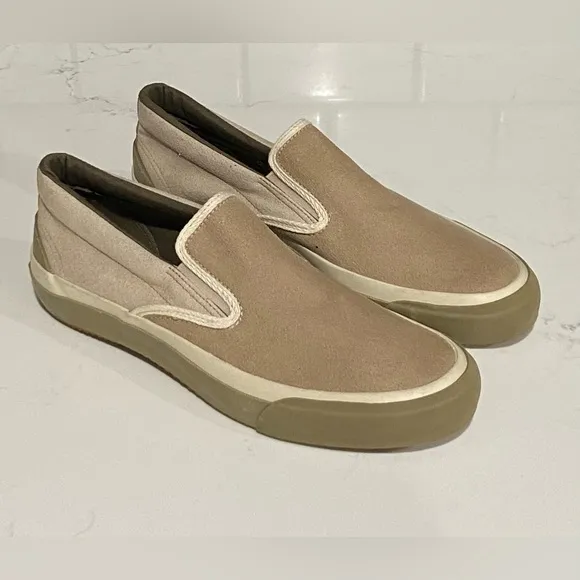 The Hill-Side Sneakers Mens Size 8 Made in Japan Slip On shoes Two tone Tan New