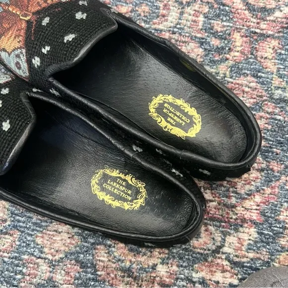 The Larkspur Collection butterfly embroidered flat shoes size 9 women’s