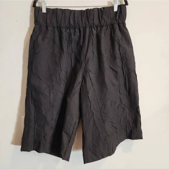 The Line By K Essex Pull On Black 13&quot; Shorts Size Large Sz 8 Lined Pockets NWOTS