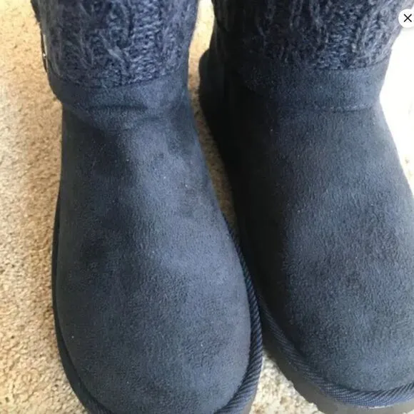 The Original Muk Luks Faux Fur Sweater Look Boots Blue NEW Fur Lining