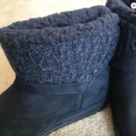 The Original Muk Luks Faux Fur Sweater Look Boots Blue NEW Fur Lining