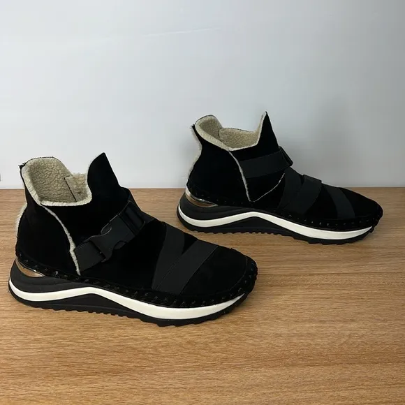THE SHOE BOX Women's Genuine Suede and Shearling Lined Black Ankle Strap Shoes