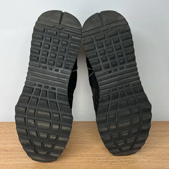 THE SHOE BOX Women's Genuine Suede and Shearling Lined Black Ankle Strap Shoes