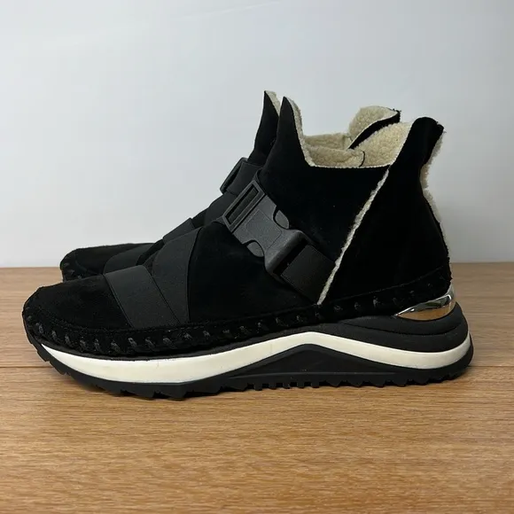 THE SHOE BOX Women's Genuine Suede and Shearling Lined Black Ankle Strap Shoes