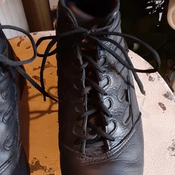 Thorogood since 1892 Leather Lace Up Sneaker Boots USA Size 8 1/2