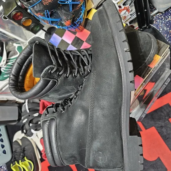 Timberland Black Boots Durable High-Top Design