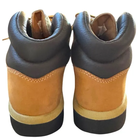 Timberland Field Boots Men’s Size 9