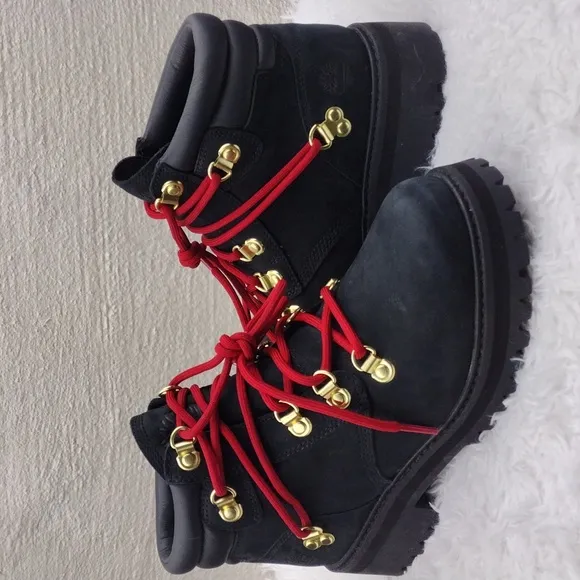 Timberland Heritage Rebotl Black Nubuck Leather D-Ring Lace Up 6&quot; Vibram Boot