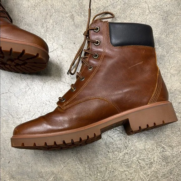 Timberland Lace Up Boots Brown Rugged Design