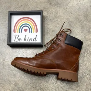 Timberland Lace Up Boots Brown Rugged Design