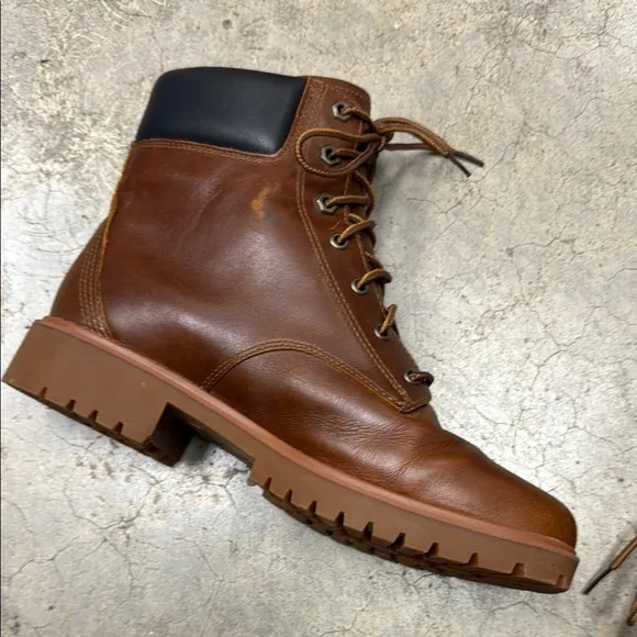 Timberland Lace Up Boots Brown Rugged Design