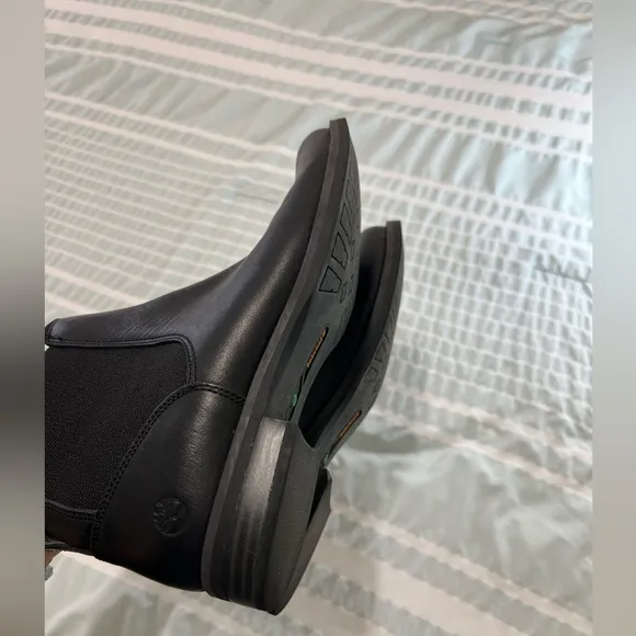 Timberland Magby Low Chelsea Black Ankle Boots with Elastic Panels size 7.5