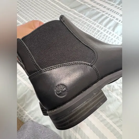 Timberland Magby Low Chelsea Black Ankle Boots with Elastic Panels size 7.5