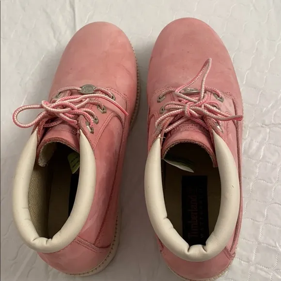 Timberland Nellie pink leather chukka boots 8.5