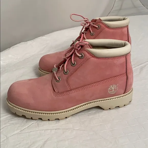 Timberland Nellie pink leather chukka boots 8.5