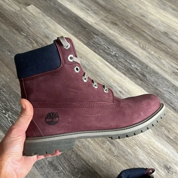 Timberland Premium burgandy nubuck leather size 9 hiking trails rugged 6-in NEW