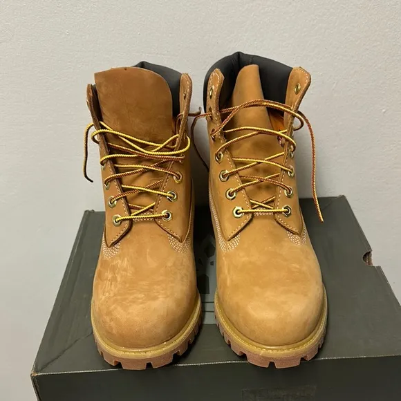 Timberland Tan and Black Ankle Boots with Nubuck Leather