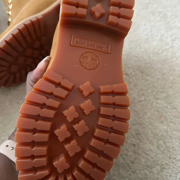 Timberland Tan Boots Rugged Nubuck Construction