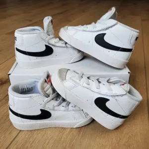 Toddler Nike Blazer Mid Sneakers Size 7 C Lot Of 2 Pairs For Twins DA4088-100