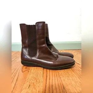 TOD'S Brown Leather Chelsea Boots
