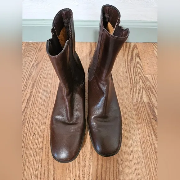 TOD'S Brown Leather Chelsea Boots