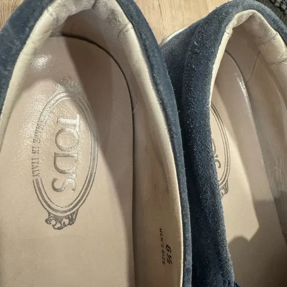 Tod’s Slip-On Shoes in Suede Good Condition