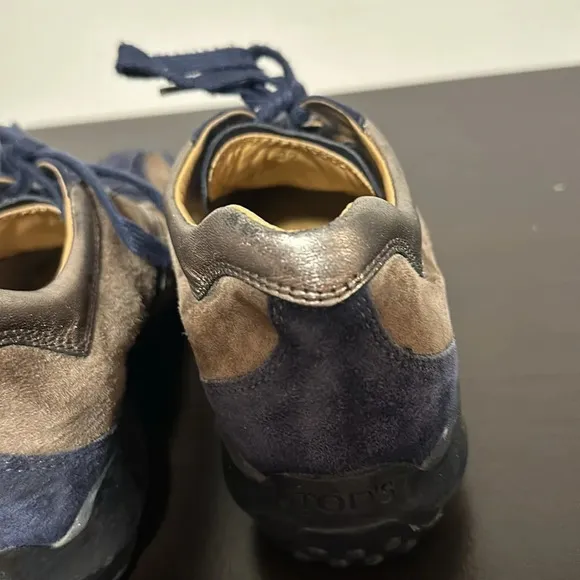 TODS vintage two toned driving tie sneaker shoes size 37