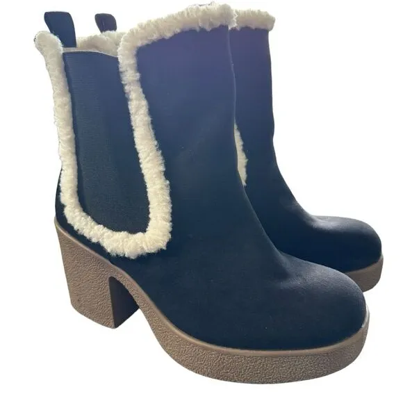 Torrid Shearling Trim Platform Bootie Size 8 Wide Width Shoes Black
