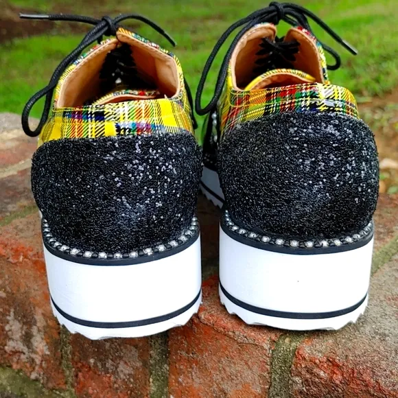 Torrid/Betsey Johnson Yellow Plaid Oxford Shoes Size 7.5WW (2904)
