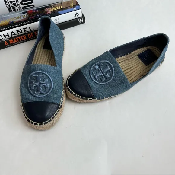 TORY BURCH Benton Slip On Platform Espadrille Flat 6 M Denim Navy Chambru