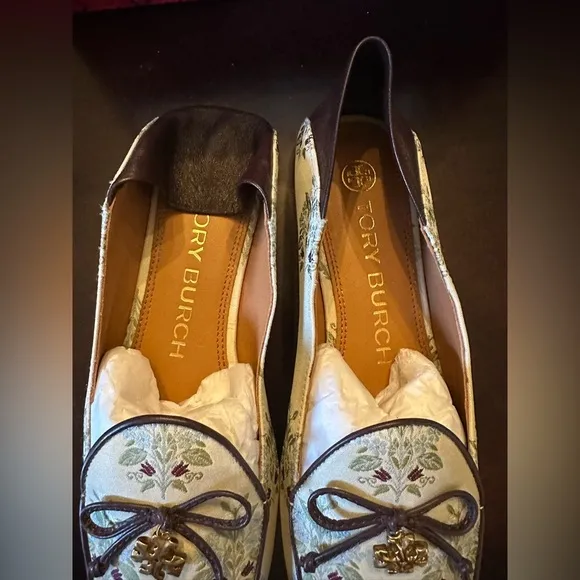 TORY BURCH Charm Loafer In Bouquet Jacquard/ Plum Convertible Size 7.5