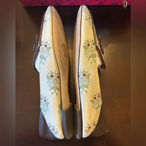 TORY BURCH Charm Loafer In Bouquet Jacquard/ Plum Convertible Size 7.5