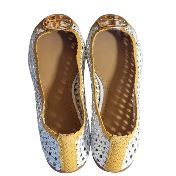 Tory Burch Chelsea Woven Leather Yellow White Medallion Flat Shoes