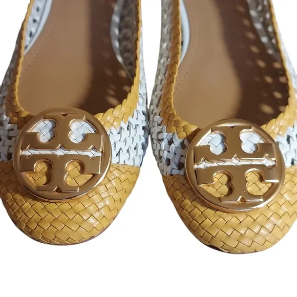 Tory Burch Chelsea Woven Leather Yellow White Medallion Flat Shoes
