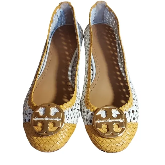 Tory Burch Chelsea Woven Leather Yellow White Medallion Flat Shoes