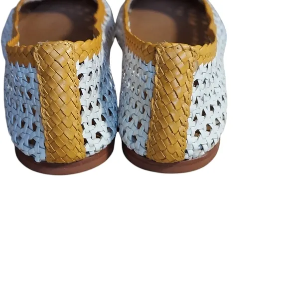 Tory Burch Chelsea Woven Leather Yellow White Medallion Flat Shoes