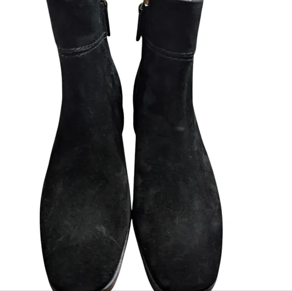 Tory Burch Everly Flat Black Logo Suede Ankle Boots... Size 9.5