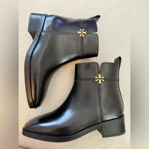 TORY BURCH EVERLY FLAT BOOTS ETRUSCO CALF LEATHER IN PERFECT BLACK SIZE 5