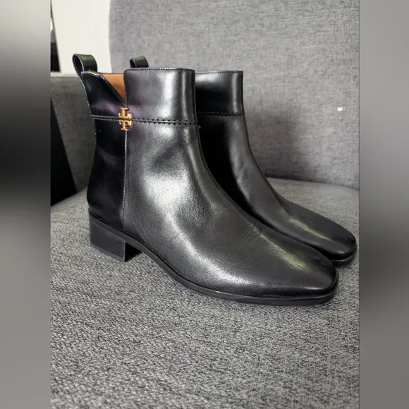 TORY BURCH EVERLY FLAT BOOTS ETRUSCO CALF LEATHER IN PERFECT BLACK