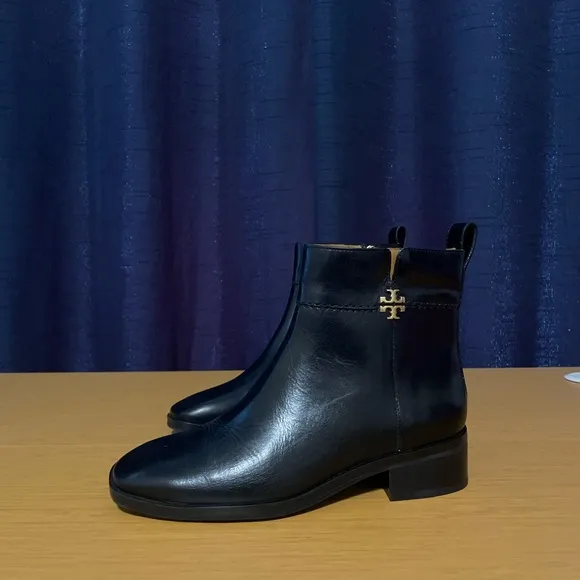 Tory Burch Everly Flat Boots
