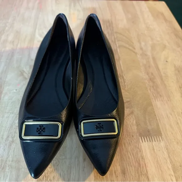 Tory Burch  Georgia  Pointed Toe Flat Black Shoes