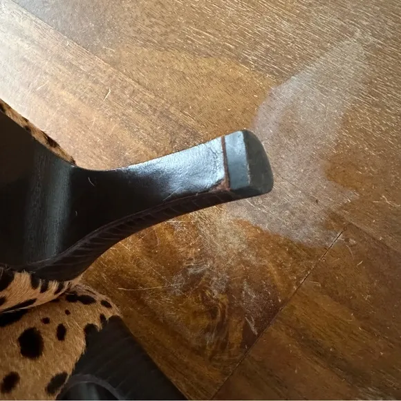 Tory‎ Burch Priscilla Calf Hair Leopard Print Ankle Boots Ladies size 9.5