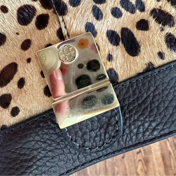 Tory‎ Burch Priscilla Calf Hair Leopard Print Ankle Boots Ladies size 9.5