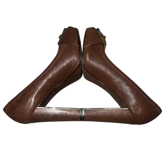 {Tory Burch Quentin Landed Capra Peep Toe Leather Heels Fig Brown Size 8.5}
