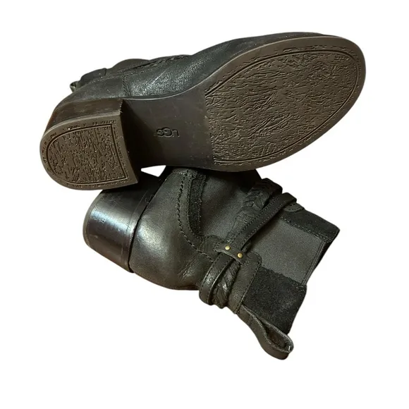 UGG AUSTRALIA KREWE MOTORCYCLE LEATHER ANKLE BOOTS Size 8