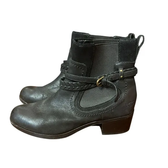 UGG AUSTRALIA KREWE MOTORCYCLE LEATHER ANKLE BOOTS Size 8
