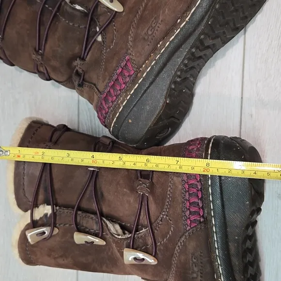 Ugg Australia Women 5156 Leather Brown Shearling-Lined Boots Shoes Sz 7