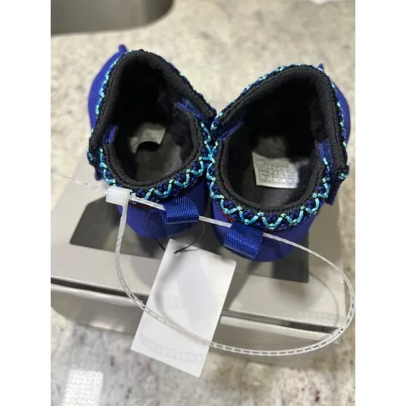 Ugg Baby‎ Tasman Shoes - Size 0/1 and 2/3